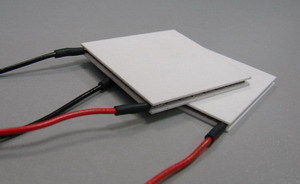 ͹ Cooler Peltier 3x3CM X3mm   12V 6A  Ҥ 190 ҷ